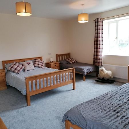 Lovaton Farmhouse Okehampton Bagian luar foto