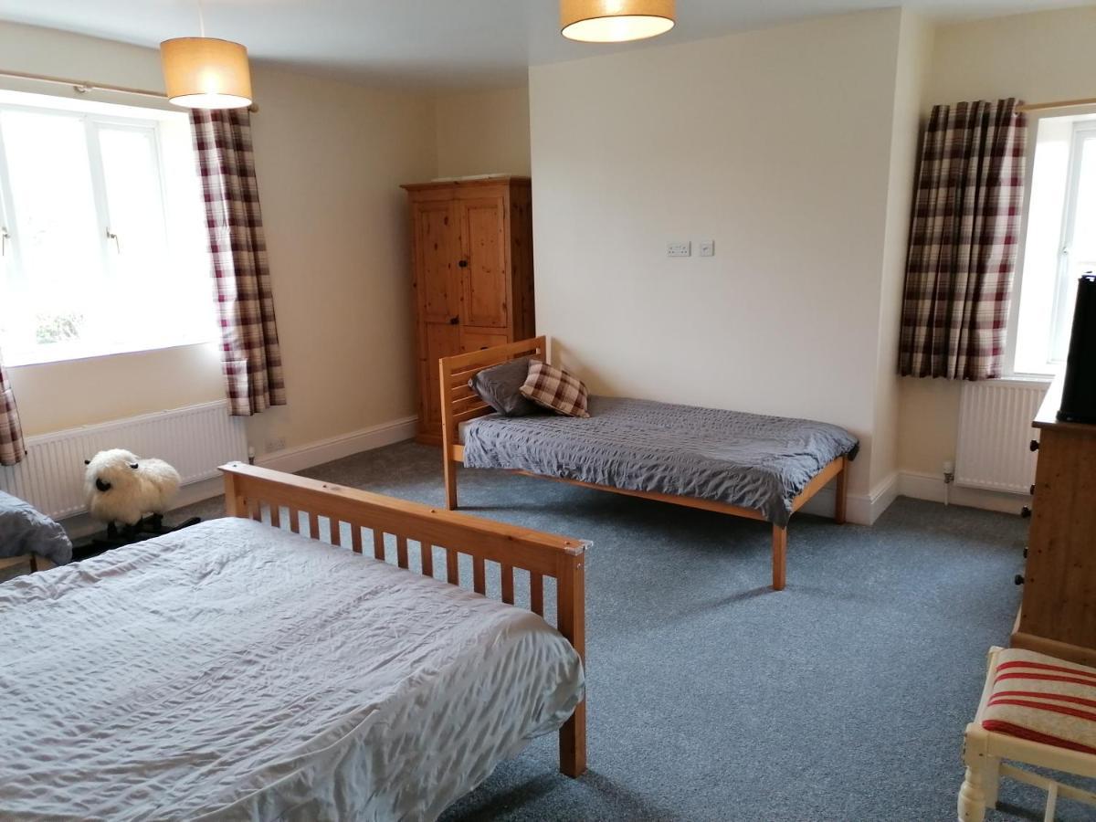Lovaton Farmhouse Okehampton Bagian luar foto