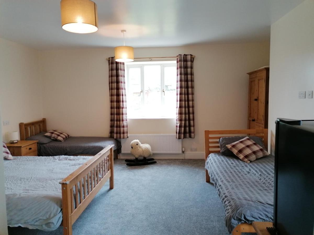 Lovaton Farmhouse Okehampton Bagian luar foto